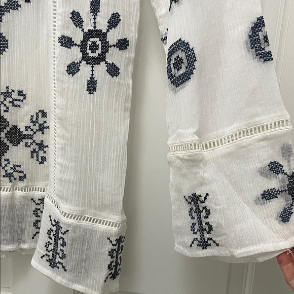 Monoreno Cotton Bohemian White Gauzy Blouse with Navy Embroidery - Size Small - Picture 5 of 14